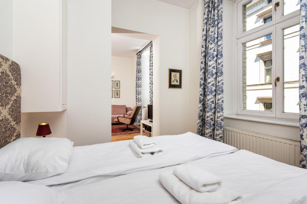 Classy Old Town Suites - By Upstairs Krakow Ngoại thất bức ảnh