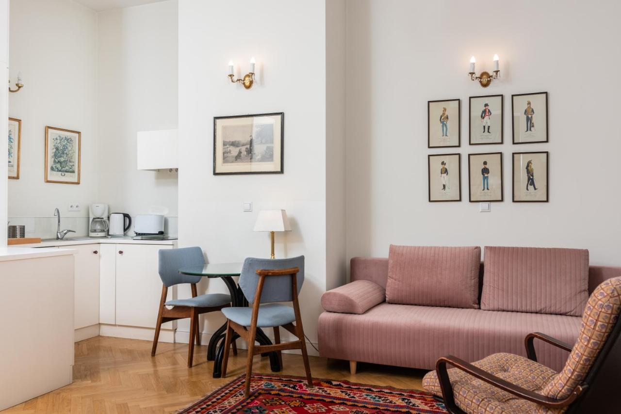 Classy Old Town Suites - By Upstairs Krakow Ngoại thất bức ảnh