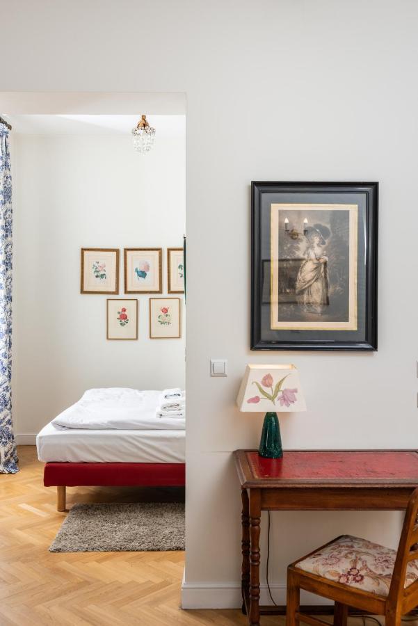 Classy Old Town Suites - By Upstairs Krakow Ngoại thất bức ảnh