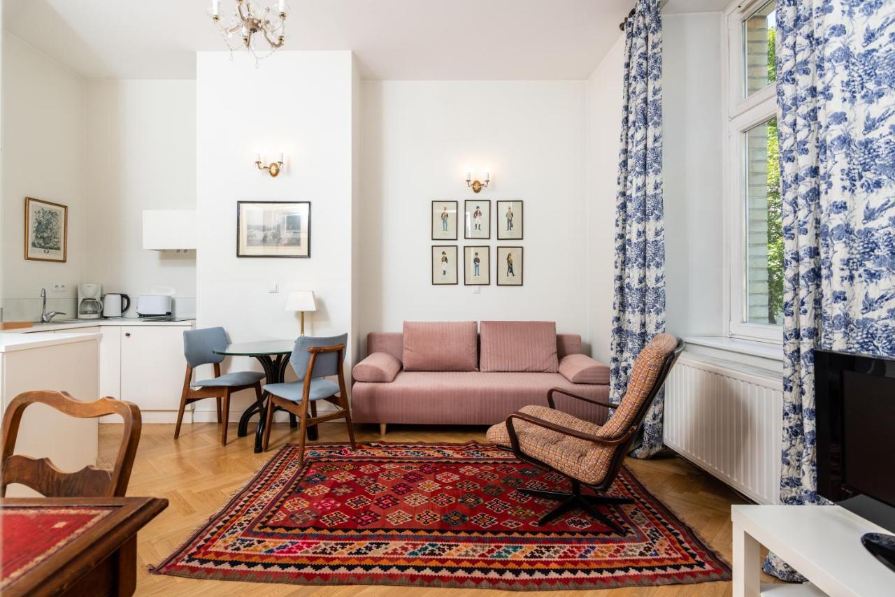 Classy Old Town Suites - By Upstairs Krakow Ngoại thất bức ảnh
