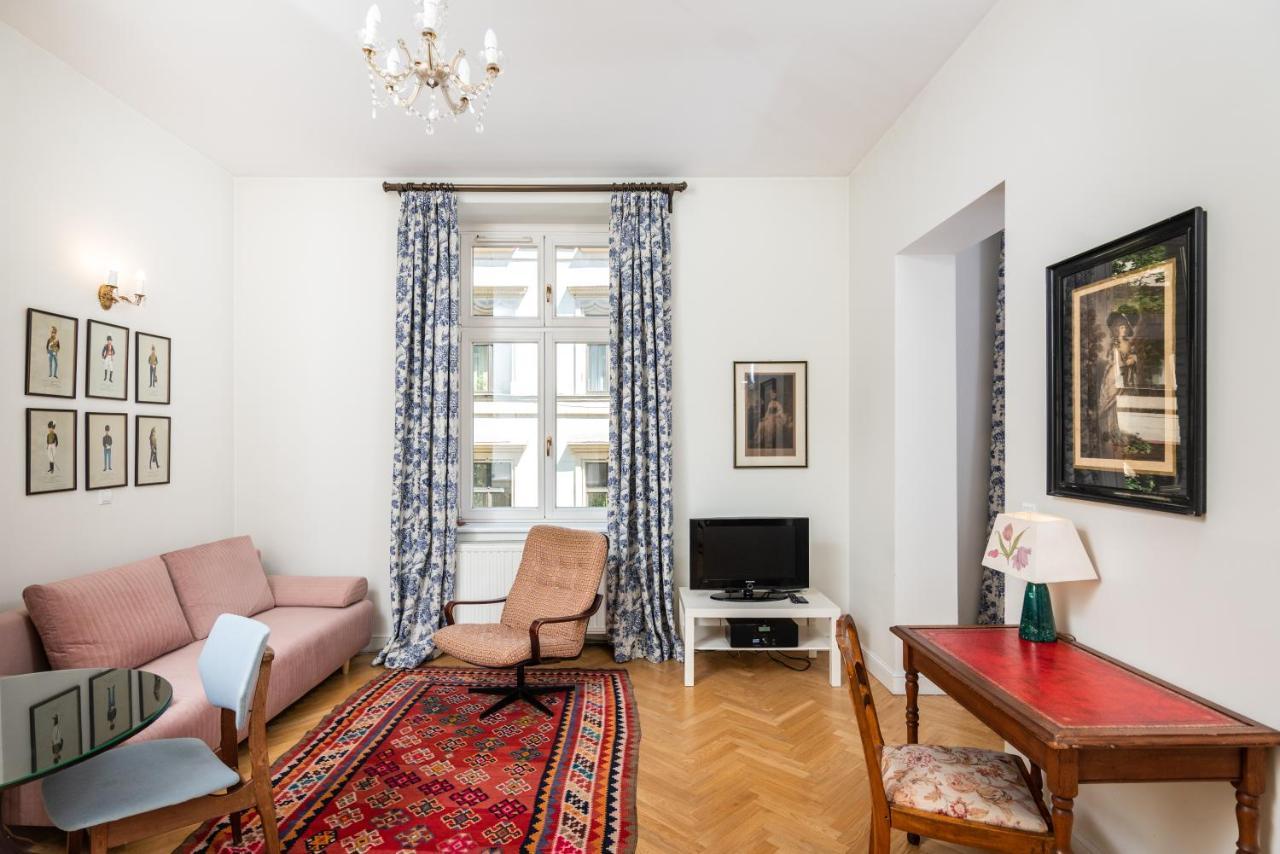 Classy Old Town Suites - By Upstairs Krakow Ngoại thất bức ảnh